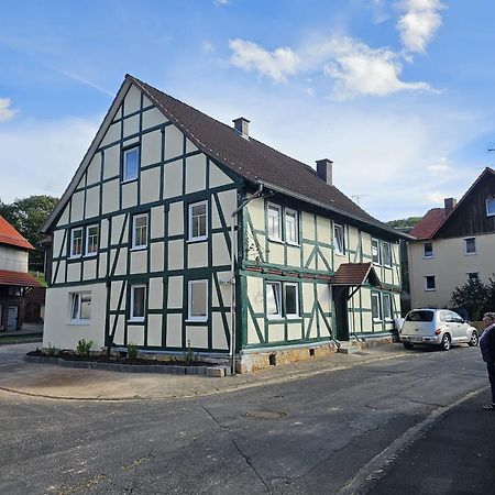 Appartement Gaestehaus Reimold à Bebra Extérieur photo